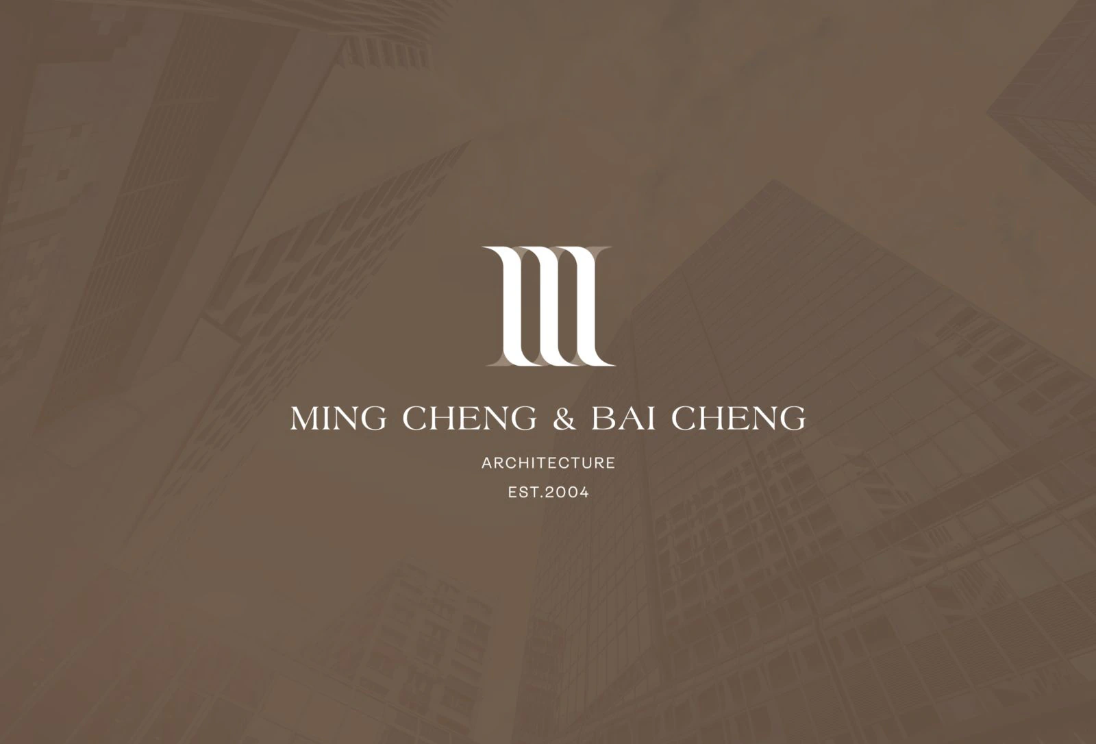 明裎建設有限公司設計專案：Logo以MC重疊作為主體，使用深淺顏色區隔出前後層次感，線條由下而上呈現柱子及建築意象，向左向右可無限延伸，亦有生生不息之意